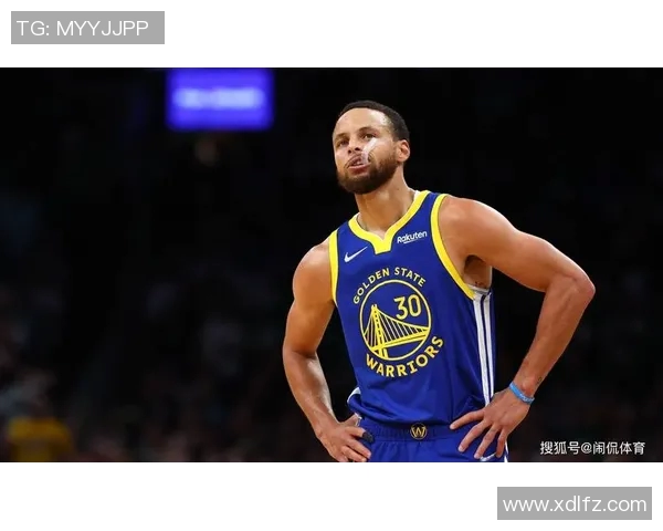 内线巨兽与外线神射手的巅峰对决扬尼斯与库里的篮球艺术之争