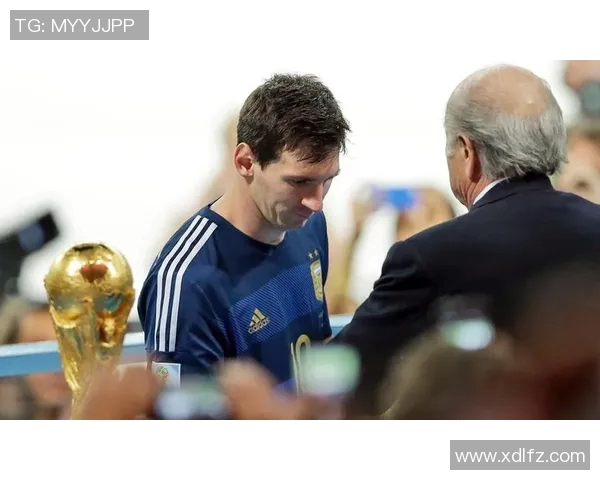 探讨当今足球明星的魅力与成就谁是最受欢迎的球员